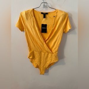 FOREVER 21 - NWT Women’s Yellow Bodysuit - Small